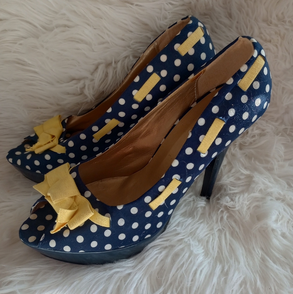 Show Story Navy Blue White Polkadot Yellow Bow Pin-up Platform Peeptoe Heels